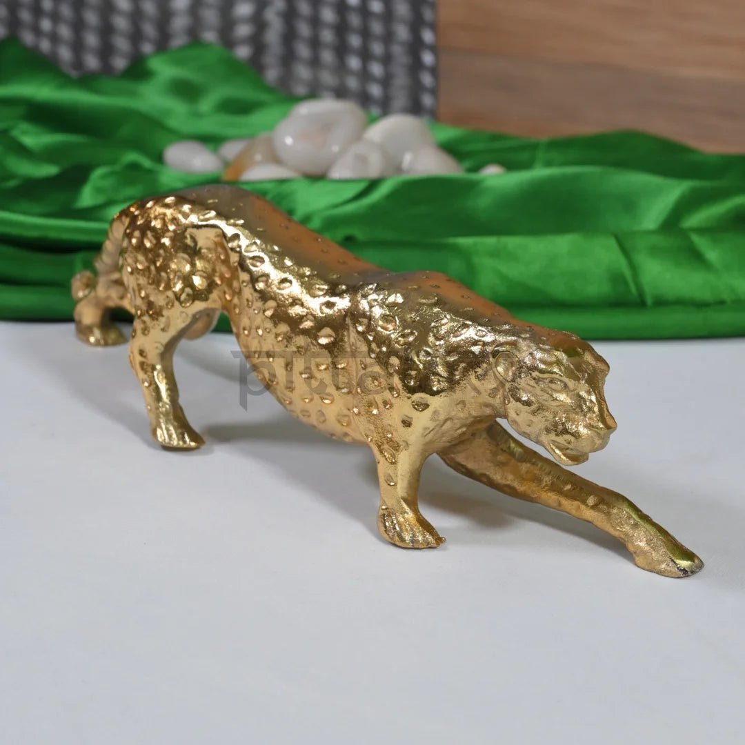 PITTALAM Brass Jaguar - A Striking Symbol of Elegance and Strength