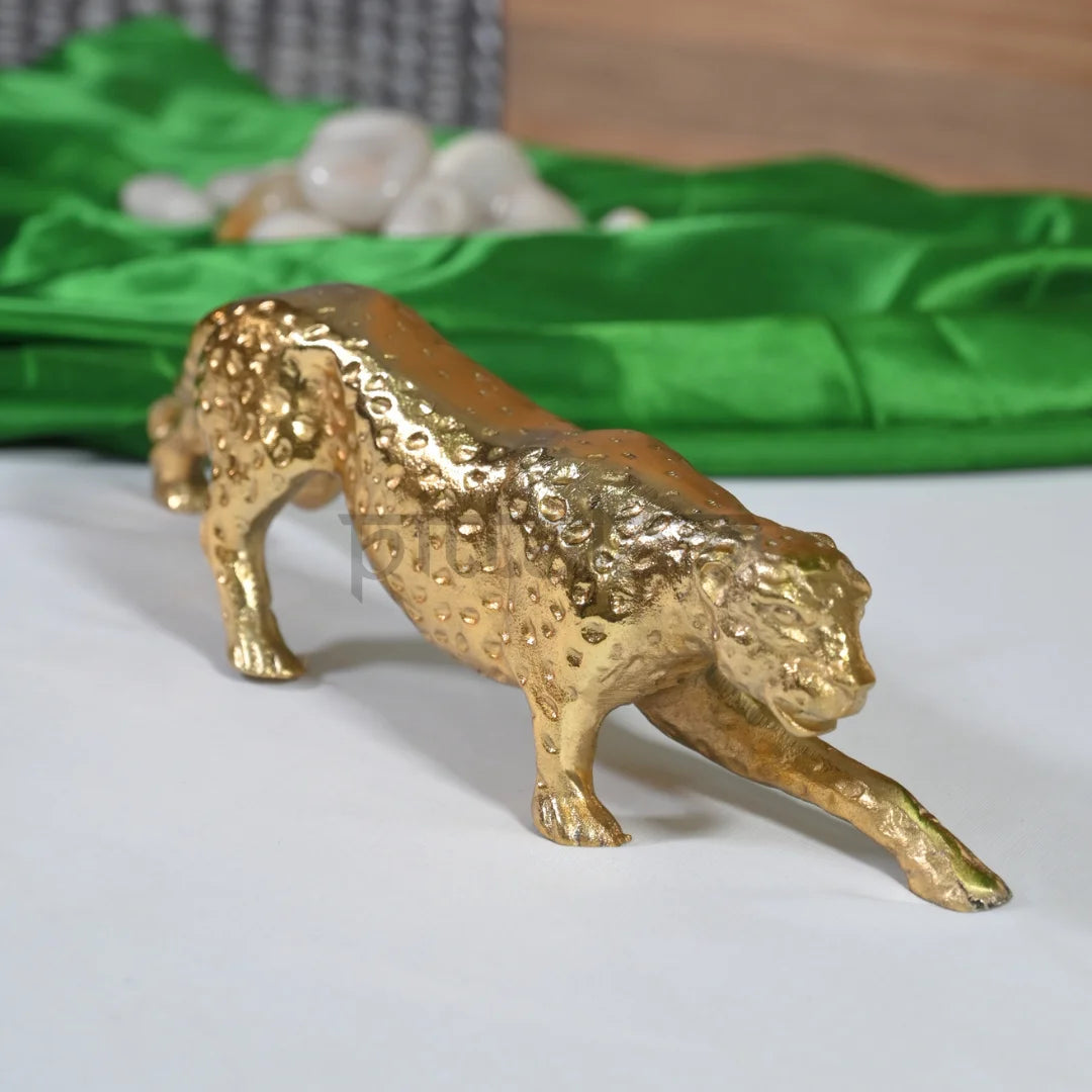 PITTALAM Brass Jaguar - A Striking Symbol of Elegance and Strength