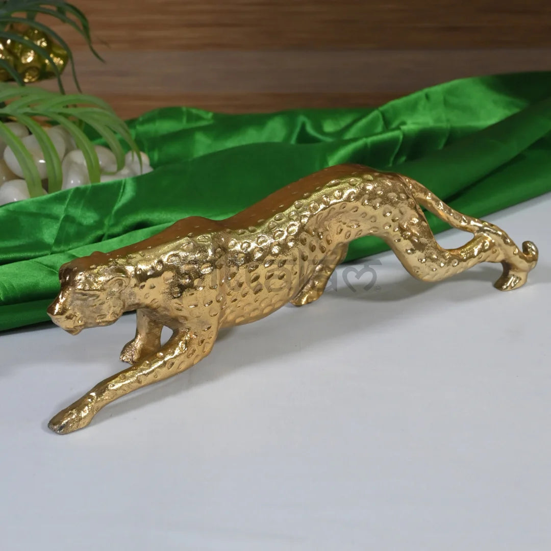 PITTALAM Brass Jaguar - A Striking Symbol of Elegance and Strength