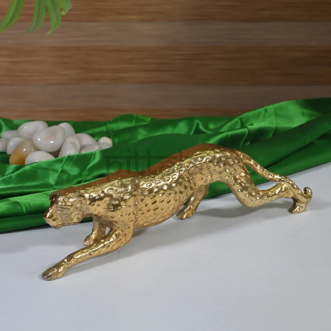 PITTALAM Brass Jaguar - A Striking Symbol of Elegance and Strength