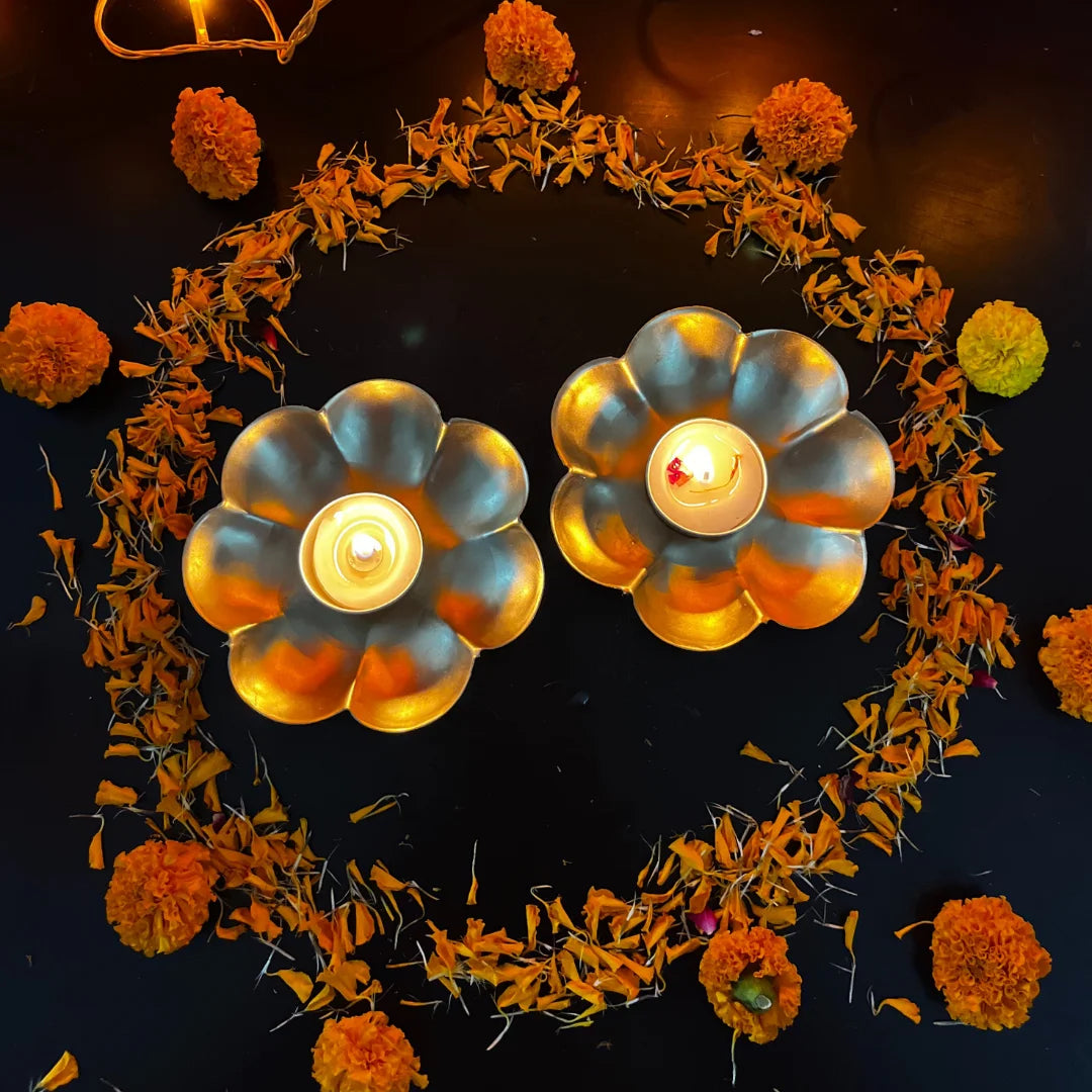 PITTALAM Metal Premium Flower Diya (Pack of 2) - Simplistic Elegance in Metal