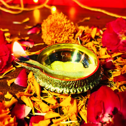 PITTALAM Brass Kuber Diya - Miniature Radiance