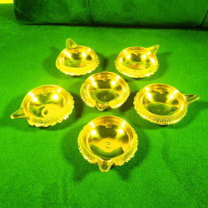 PITTALAM Brass Kuber Diya - Miniature Radiance