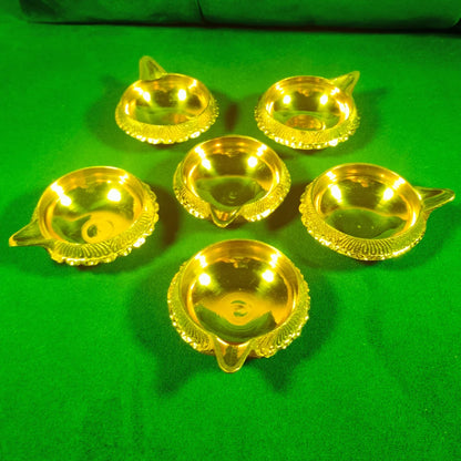 PITTALAM Brass Kuber Diya - Miniature Radiance