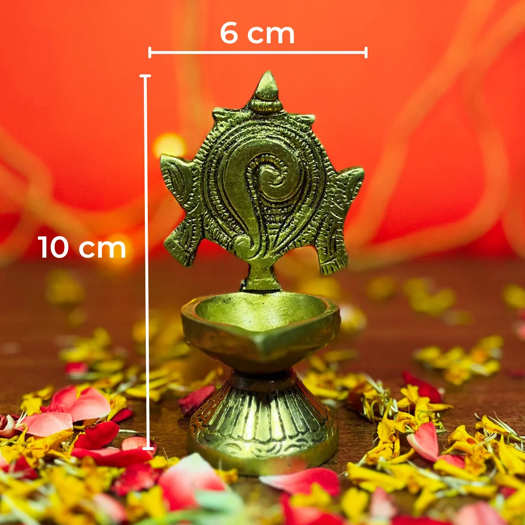 PITTALAM Brass Shankh Diya - Serene Illumination