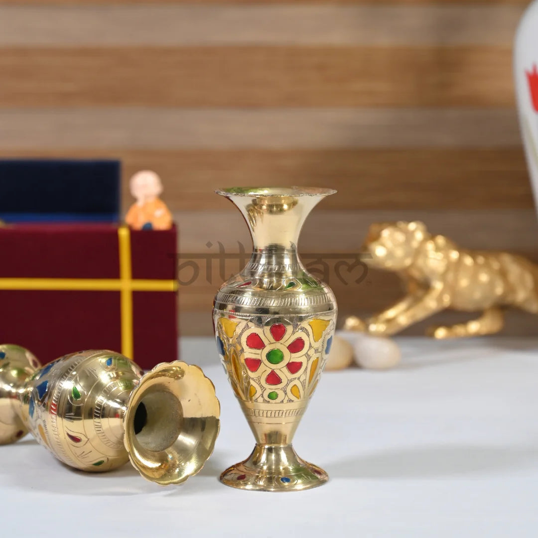 PITTALAM Brass Small Flower Vase (Gold) - Beautifully Engraved Floral Patterns