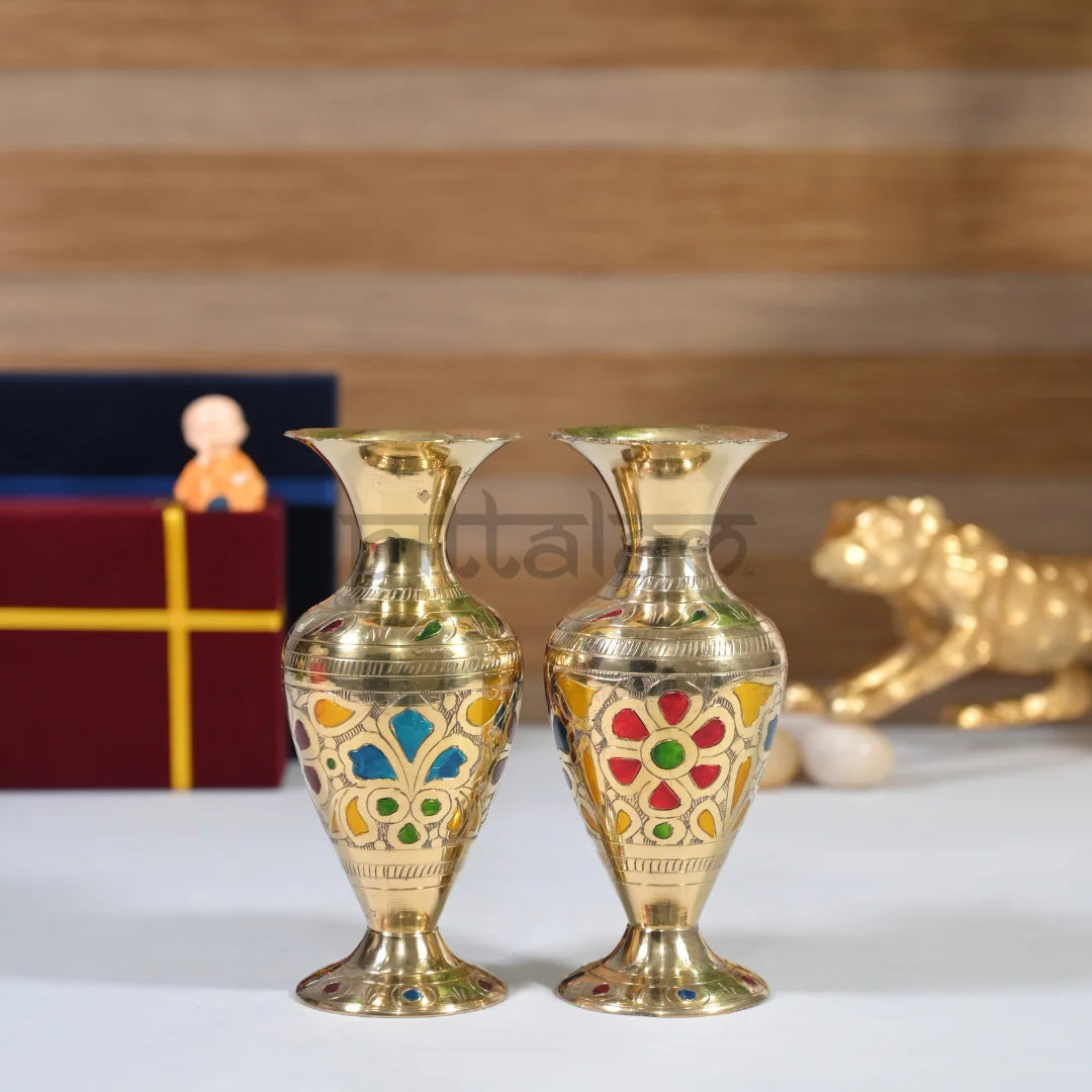 PITTALAM Brass Small Flower Vase (Gold) - Beautifully Engraved Floral Patterns